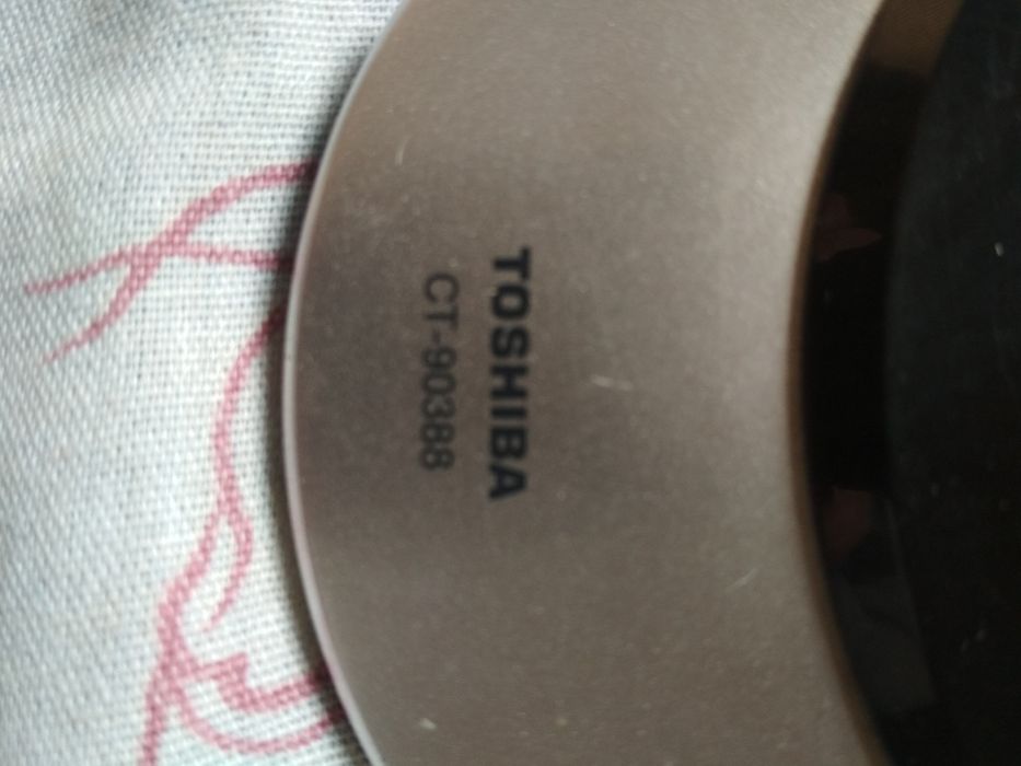 Оригинальный пульт ДУ ТВ Toshiba CT-90388 и пульт panasonic