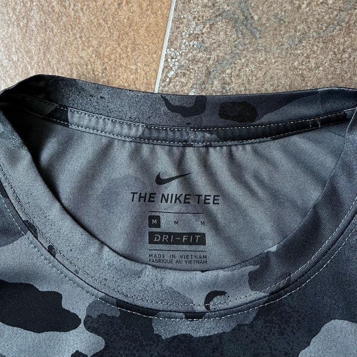 Nike dri-fit компресійна футболка спортивна