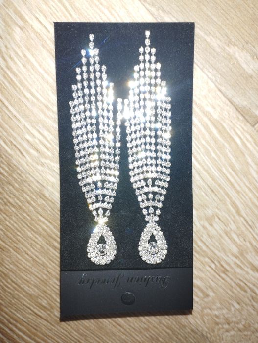 Свадебные украшения серьги с стразами