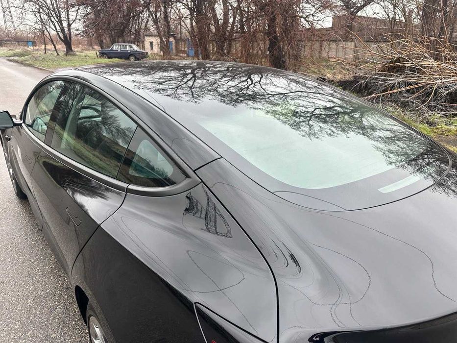 продам Tesla 3 2023