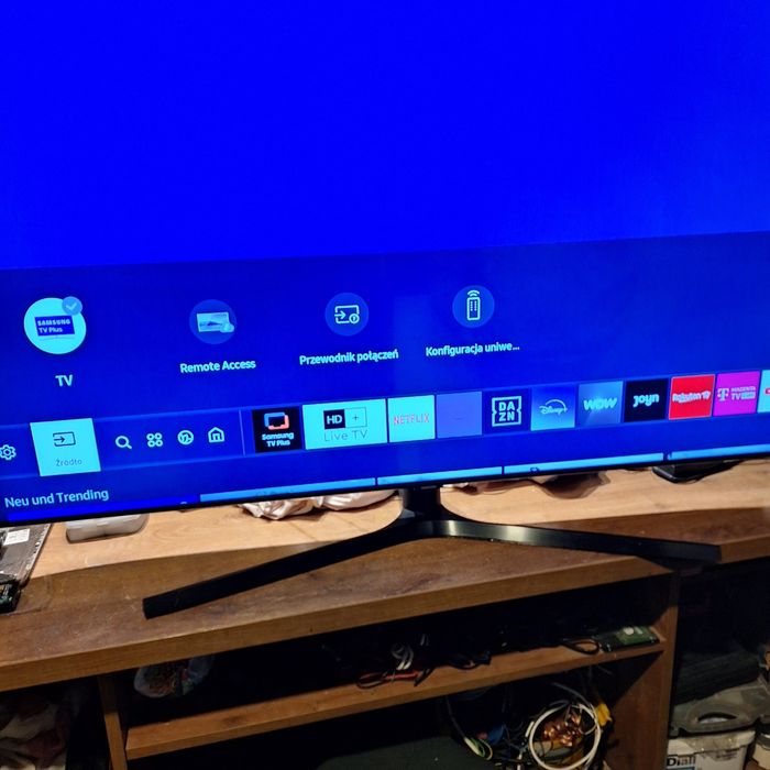 Panasonic 65 Smart tv T2