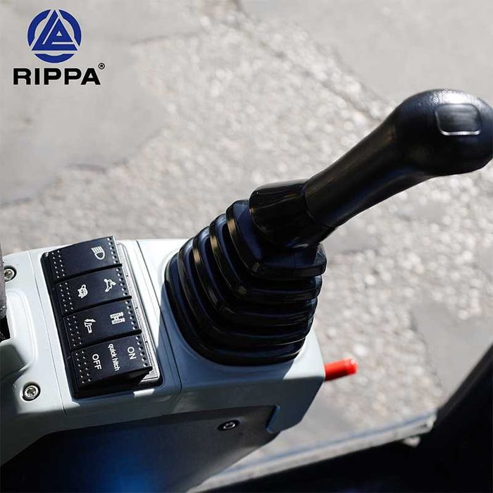 KUBOTA RIPPA 15 ECO Kabina Joystic minikoparka RABAT DO 15%