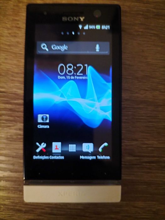 Sony Xperia U excelente com ofertas e funcional