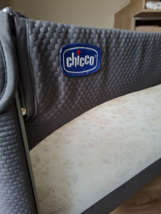 Dostawka chicco next to me