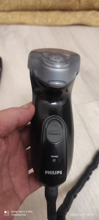 Электробритва акумуляторная бренда Philips цена за одну штуку