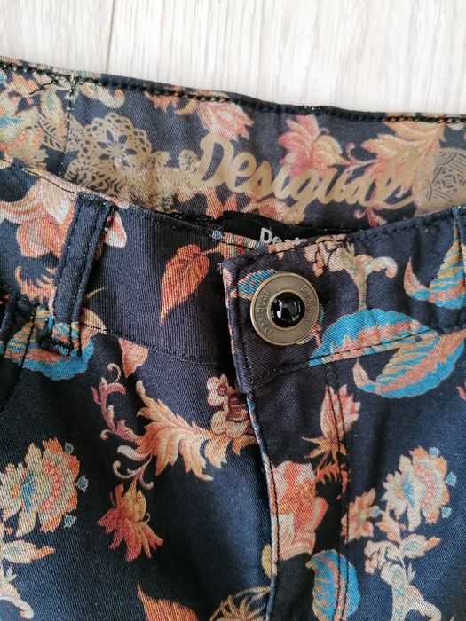 Piękne spodnie Desigual