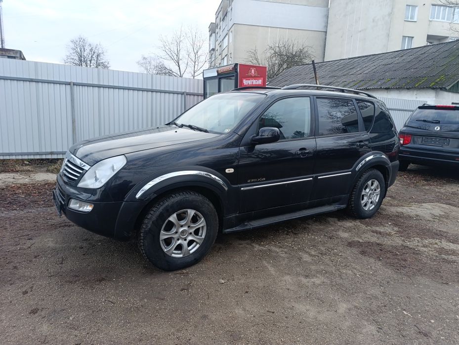 Бампер передній/задній SsangYong Rexton сангйонг Рекстон 2.7 XDI АКПП