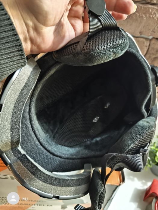 Kask narciarski snowboard