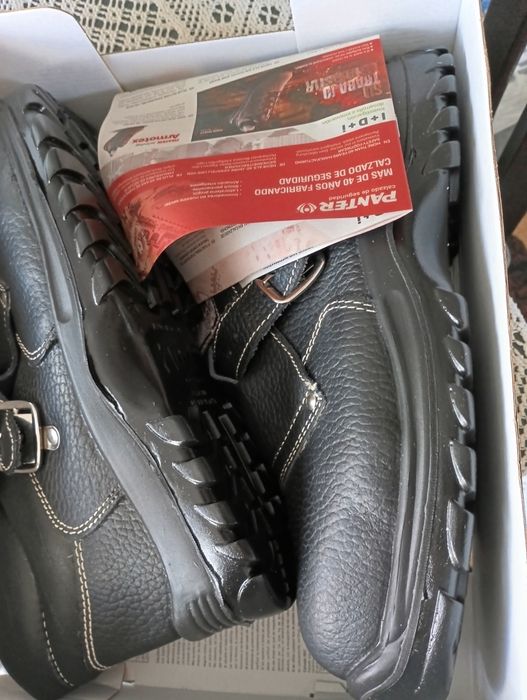 Buty spawalnicze rozmiar 43