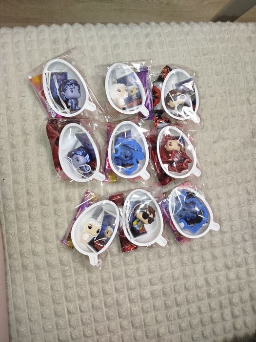 Продаю кіндери дивні дива