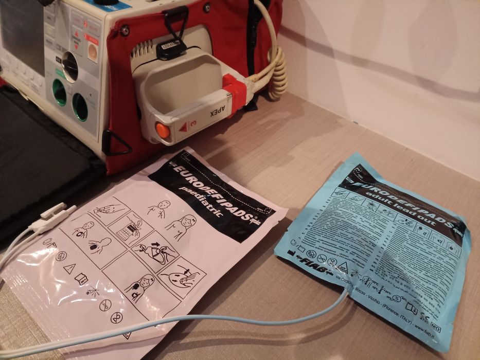 Defibrylator ZOLL Mseries 3 odprowadzeniowy