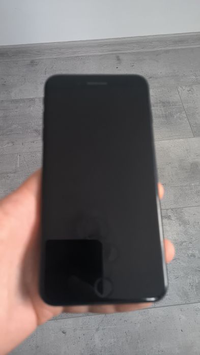 Смартфон Айфон 7 плюс