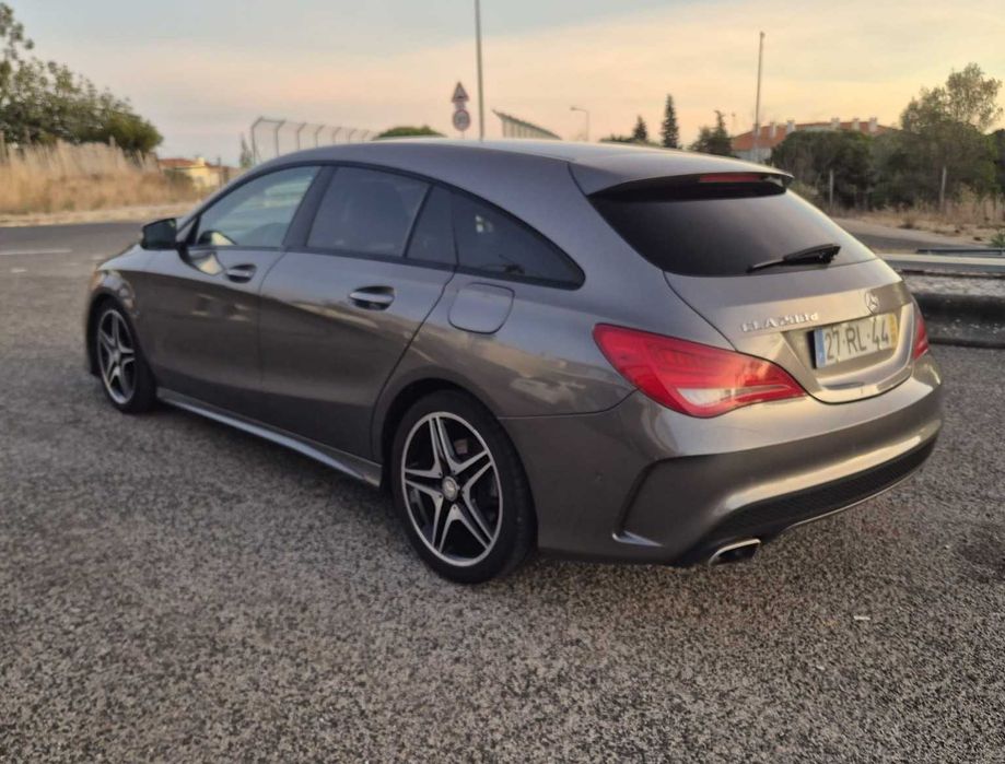 Mercedes-Benz CLA 200 d Shooting Brake AMG Line Aut. — photo 3
