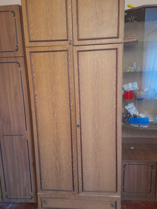 шкаф для одежды, продается мебель б.у
