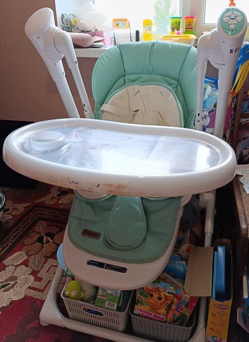 Carrello Стіл для годування дитини