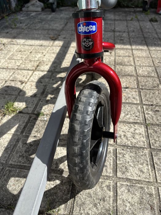 Bicicleta aprendizagem Chicco Red-Bullet.