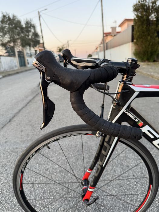 Bicicleta Ciclismo Focus Cayo Carbono