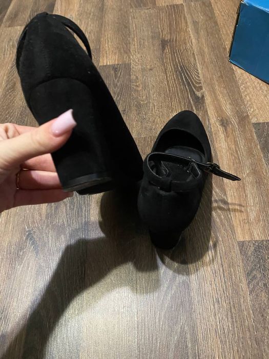 Жіночі туфельки