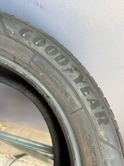 Шины БУ 235 60 R 20 Goodyear UltraGrip Perfomance+ Зима Комплект