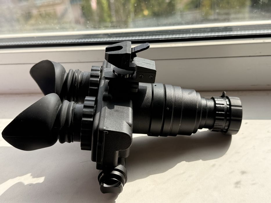 Прилад нічного бачення  nvg7 m4331