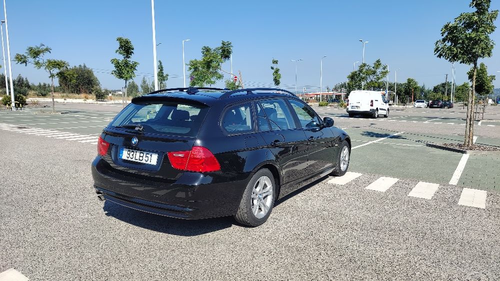 BMW 318d  e91  2009