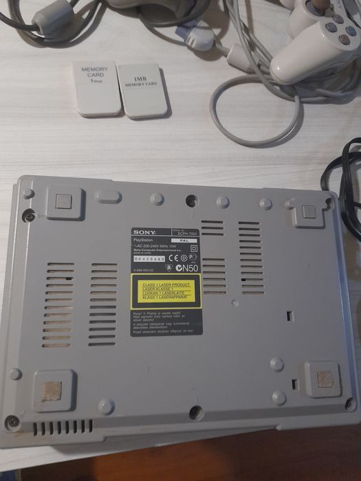 Игровая приставка Sony playstation 1