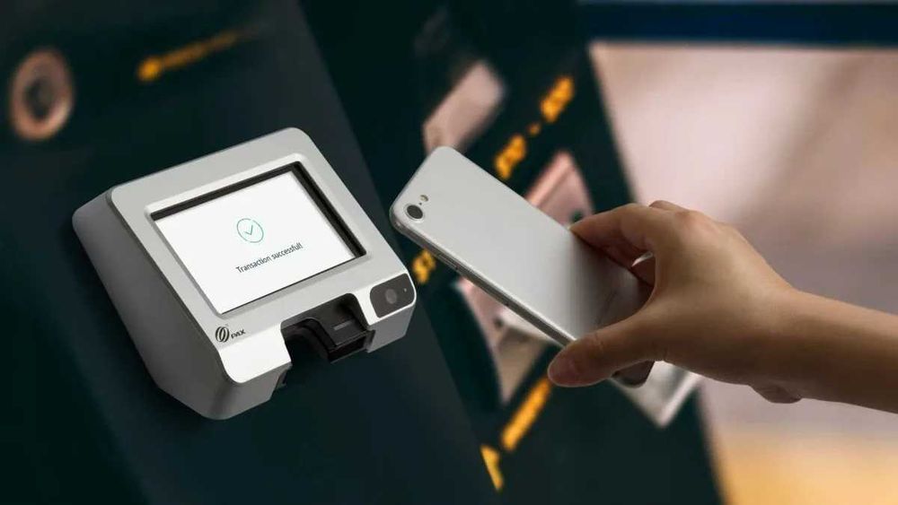Платіжний термінал PAX IM20