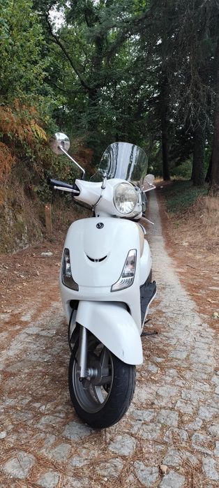 Scooter Sym Fiddle II