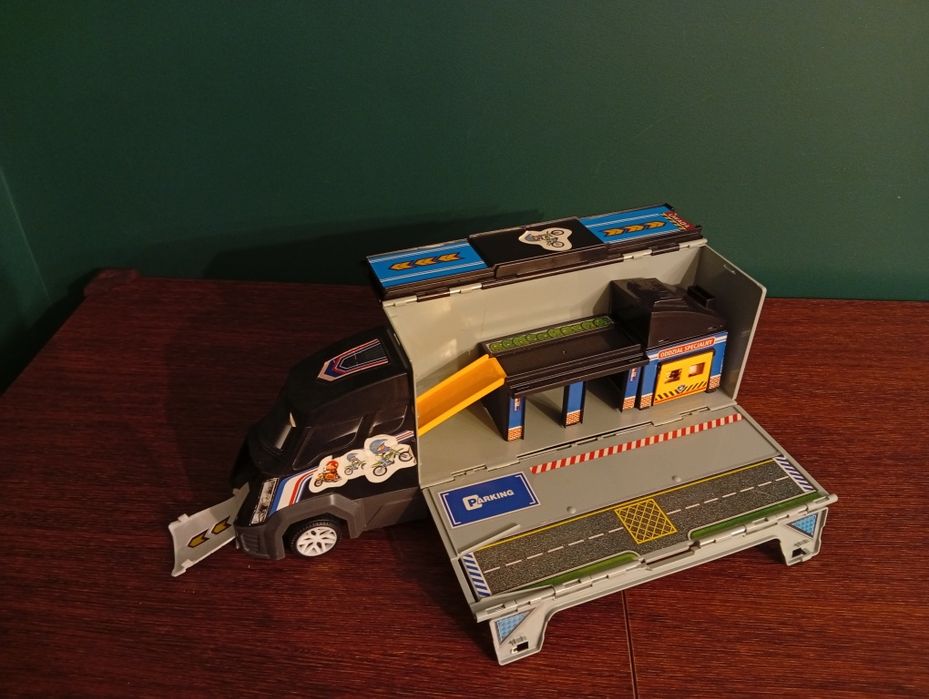 Ciężarowe tiry pojazdy