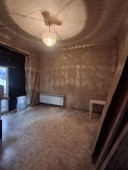 Чугуев Продам 3х ком.квартиру