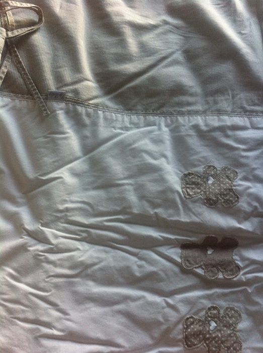 Edredão, proteções laterais em beje com ursinhos - Conj.