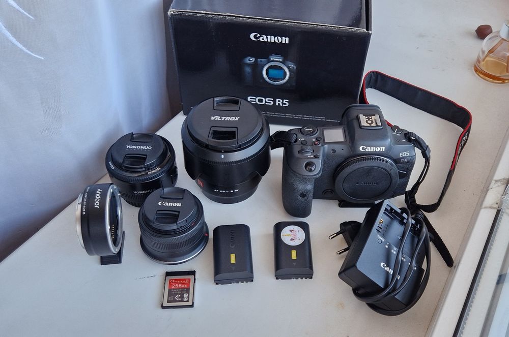 Canon EOS R5 Body + Комплект (Гарний стан, офіційний)