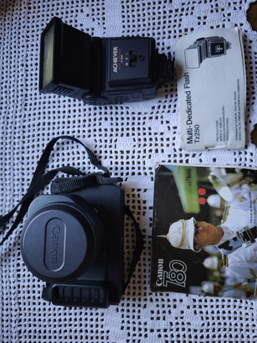 Vario material fotográfico.