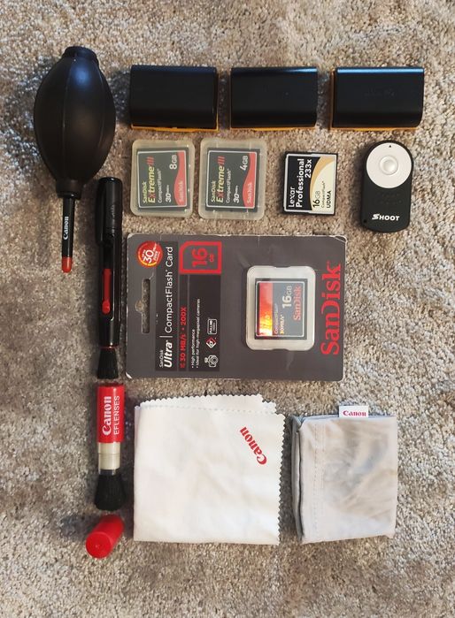 Kit Canon EOS 7D + lente + acessórios