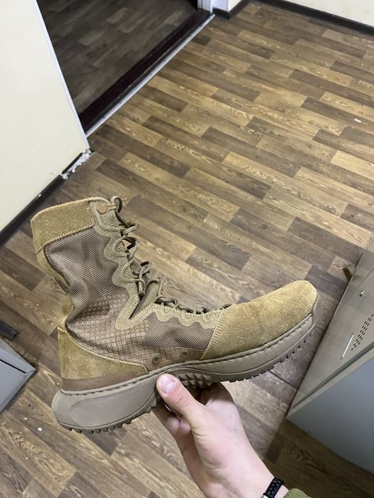 Берци Nike SFB B1 45 розмір