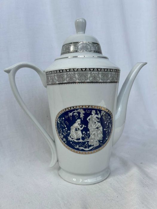 Bule em porcelana fina Belle Epoque
