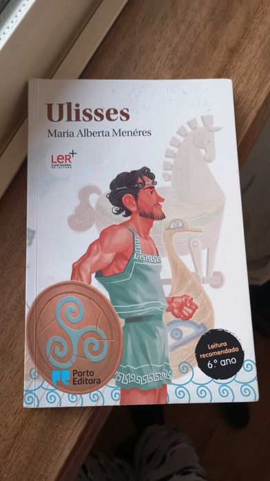 Livros: "Ulisses"; "Pedro Alecrim" e "Os Piratas"