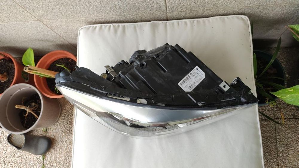 farol direito full Led Adaptativ BMW série 5 GT lci