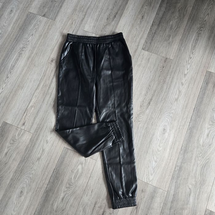 Skórzane spodnie z gumkami Primark S/M