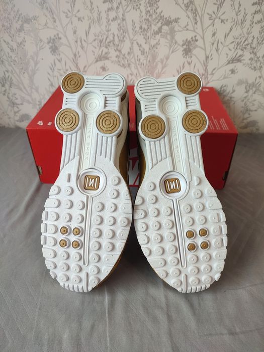 Nowe buty Nike Shox R4 rozmiar 38