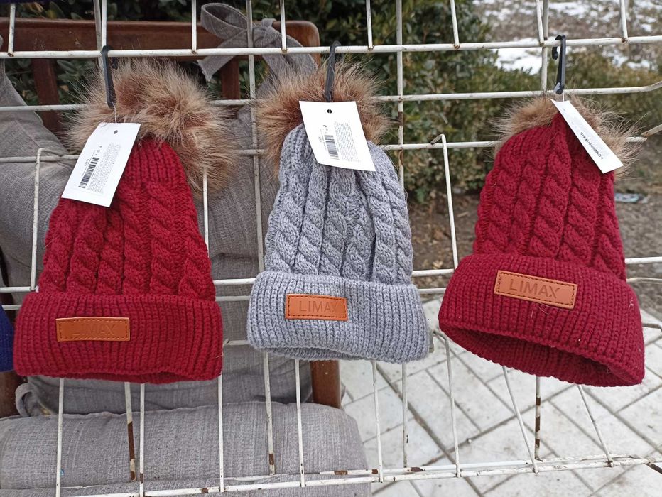 Мужская так и женская  шапка зимняя,номер -23 - никогда не потеряетесь