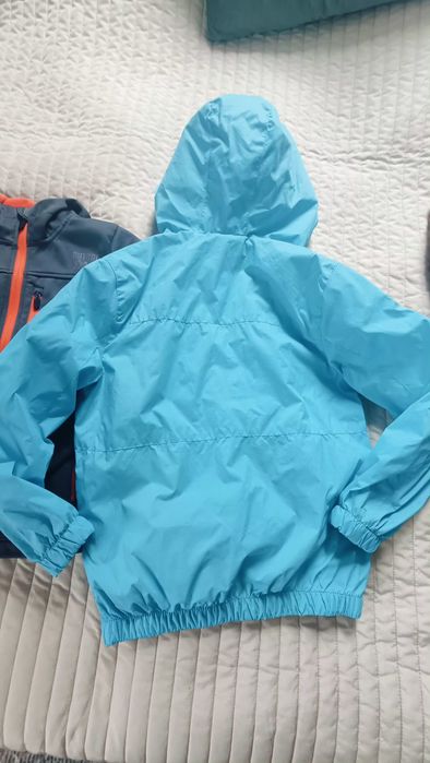 134 Reserved kurtka niebieska wiatrówka gratis  Crivit szara softshell
