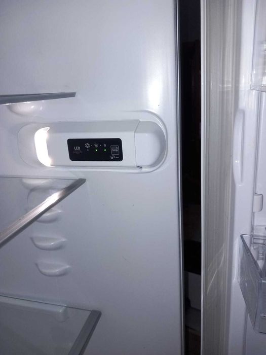 Frigorífico Combinado Hotpoint-Ariston