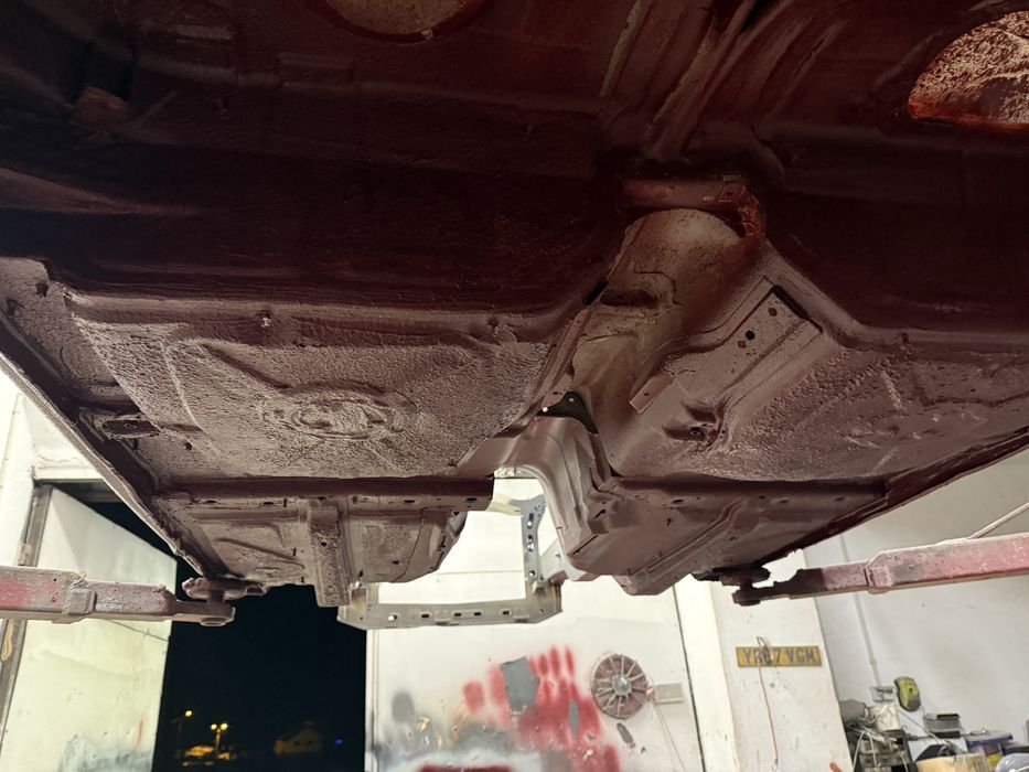 Konserwacja podwozi osobowe PIASKOWANIE