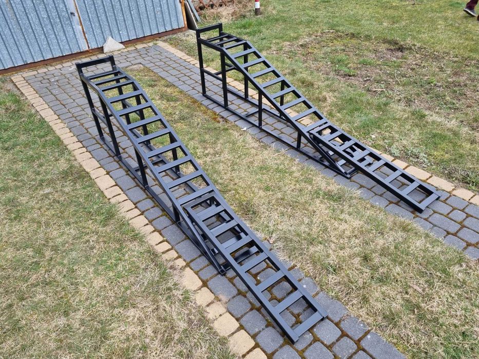 Najazdy samochodowe 200x30x60 komplet, do osobówki