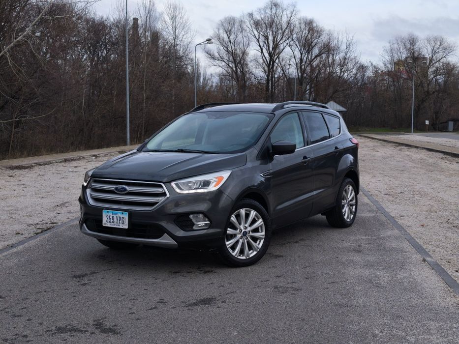 Продам ford escape SEL