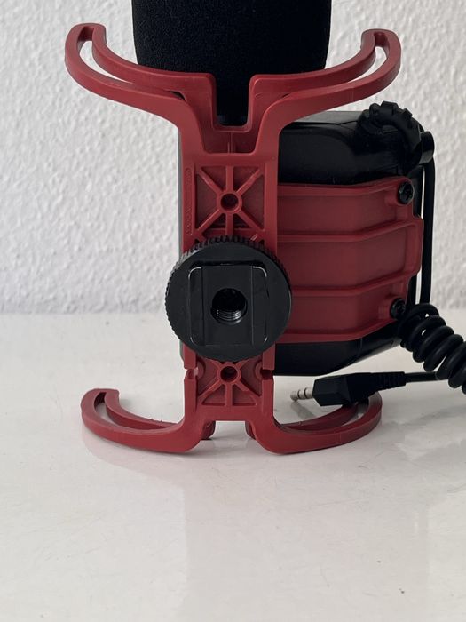 Micrófono RØDE VideoMic (Montura Rycote roja) - Muy poco uso