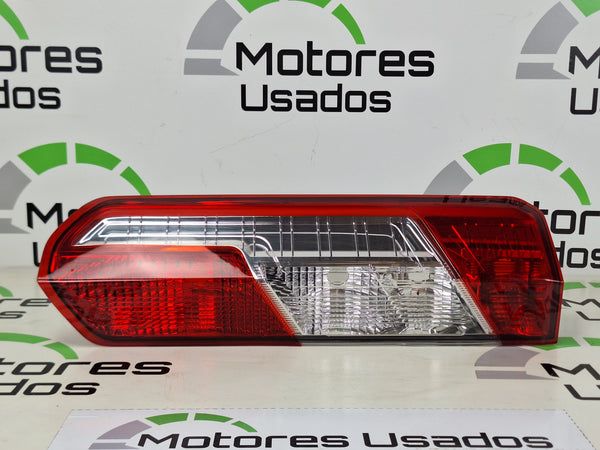 Farol Traseiro Direito Ford Transit