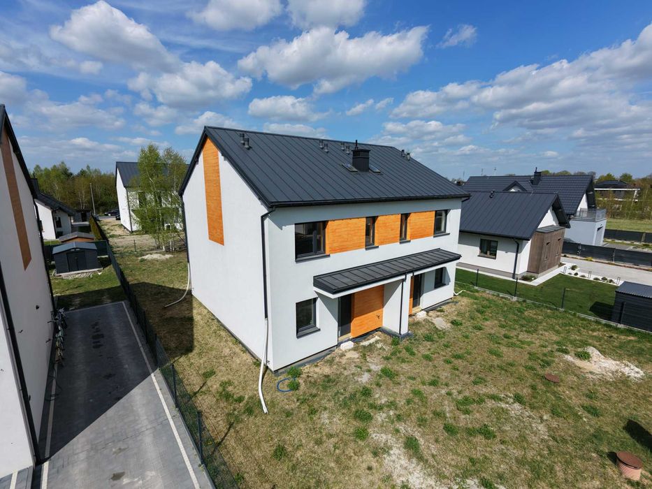 Dom Pół Bliźniaka | LUBARTÓW