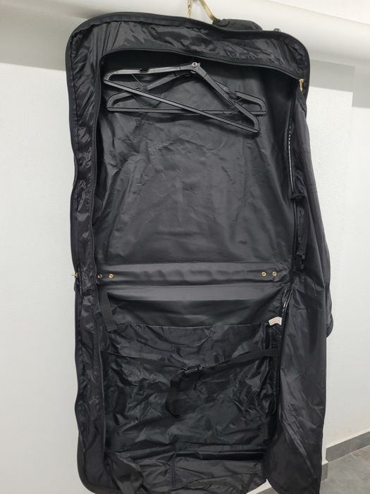 Porta Fatos de viagem